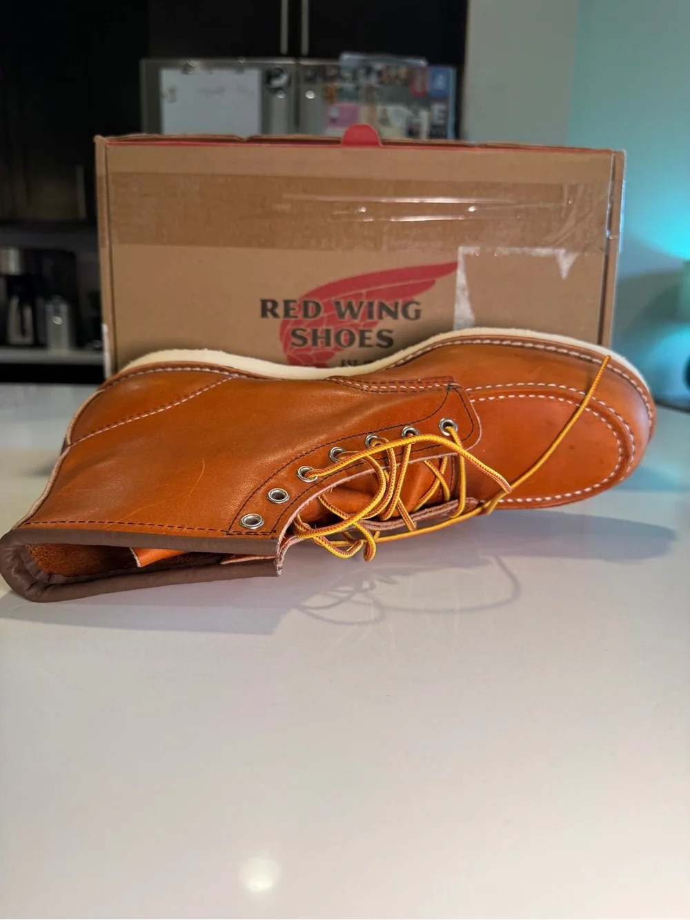 RED WING - Classic Moc Boots in Oro Men’s Size 12 Regular